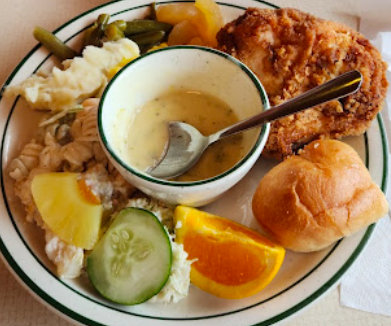 Granny's Kitchen signature dishes Homemade Chicken and Dumplings
Hand-carved Roast Beef
French Toast Sticks with Syrup